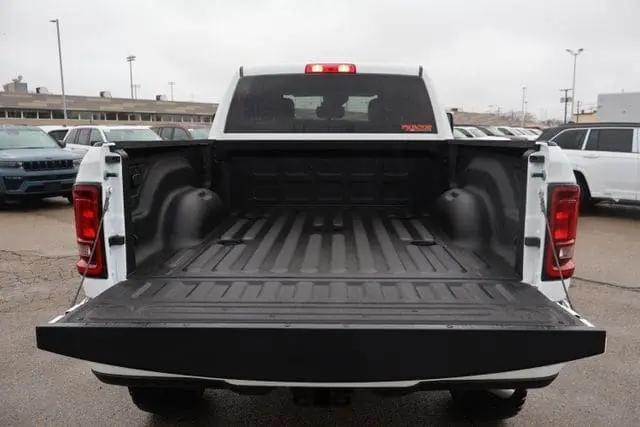 2026 Ram 2500 Big Horn Crew Cab 4x4 64 Box