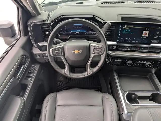 2025 Chevrolet Silverado 2500HD 4WD Crew Cab Standard Bed LTZ