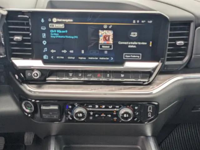 2025 Chevrolet Silverado 2500HD 4WD Crew Cab Standard Bed LTZ
