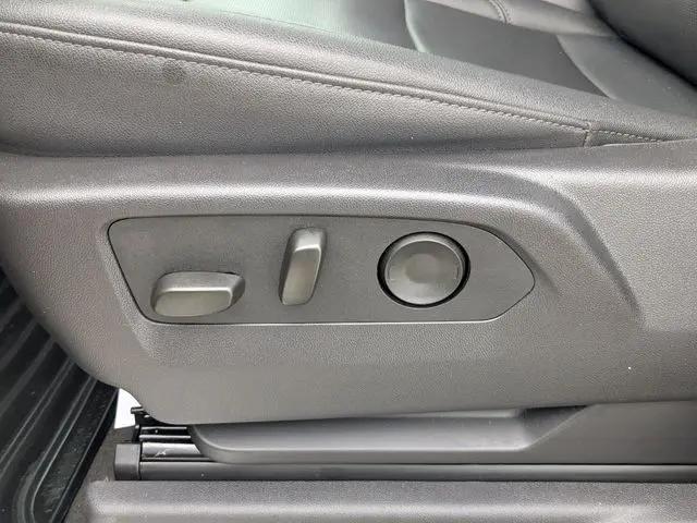 2025 Chevrolet Silverado 2500HD 4WD Crew Cab Standard Bed LTZ