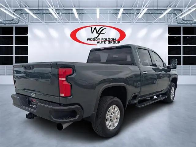 2025 Chevrolet Silverado 2500HD 4WD Crew Cab Standard Bed LTZ