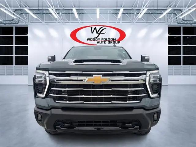 2025 Chevrolet Silverado 2500HD 4WD Crew Cab Standard Bed LTZ
