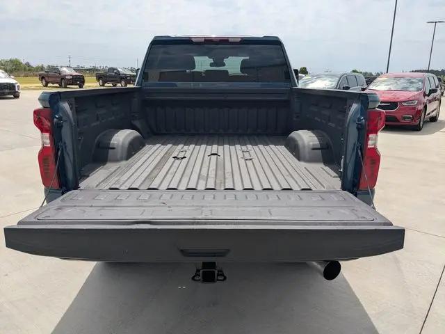 2024 Chevrolet Silverado 2500HD 4WD Crew Cab Standard Bed Custom