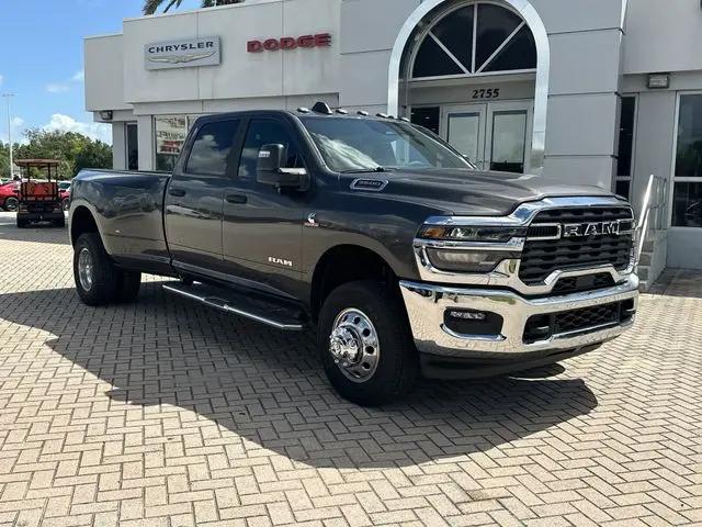 2026 Ram 3500 Big Horn Crew Cab 4x4 8' Box