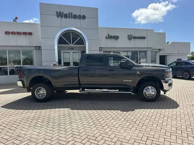 2026 Ram 3500 Big Horn Crew Cab 4x4 8' Box