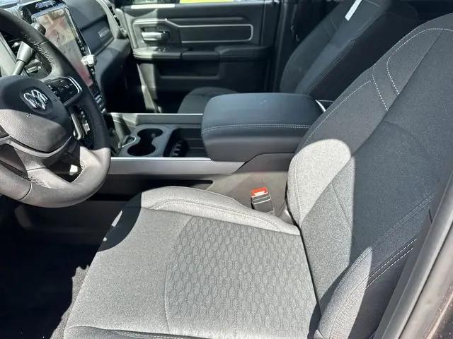 2026 Ram 3500 Big Horn Crew Cab 4x4 8' Box