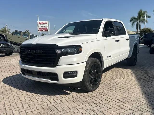 2026 Ram 1500 Laramie Crew Cab 4x4 5'7" Box