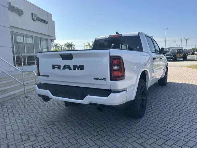 2026 Ram 1500 Laramie Crew Cab 4x4 5'7" Box