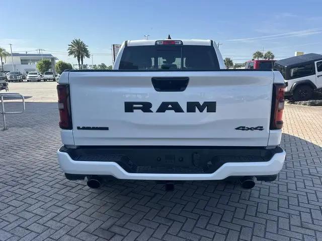 2026 Ram 1500 Laramie Crew Cab 4x4 5'7" Box