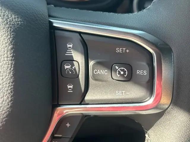 2026 Ram 1500 Laramie Crew Cab 4x4 5'7" Box