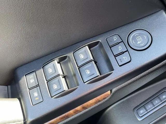 2020 Chevrolet Suburban 4WD Premier