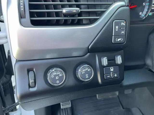 2020 Chevrolet Suburban 4WD Premier