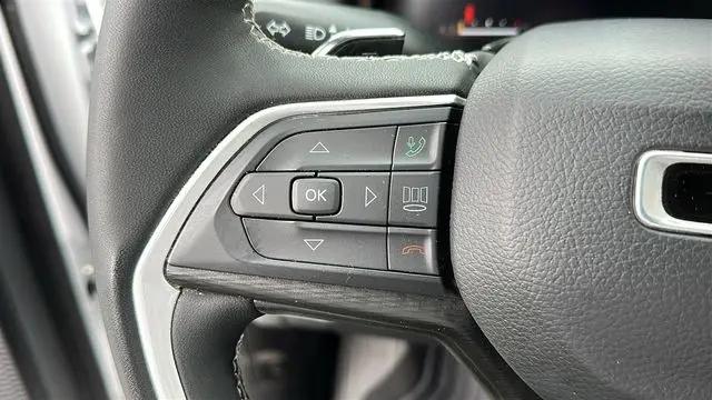 2023 Jeep Grand Cherokee L Altitude 4x4
