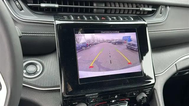 2023 Jeep Grand Cherokee L Altitude 4x4