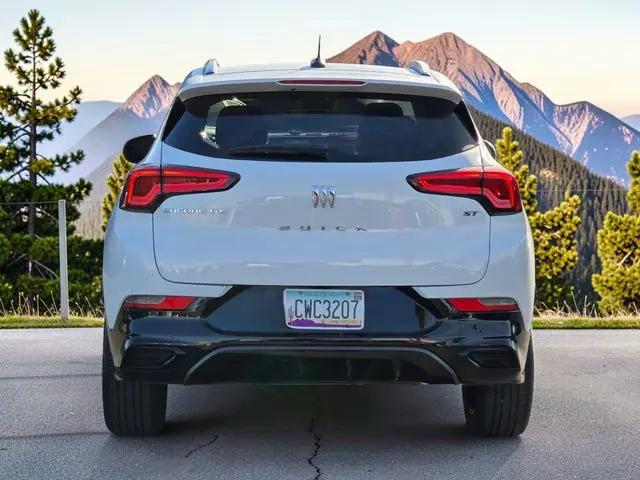 2024 Buick Encore GX Sport Touring FWD