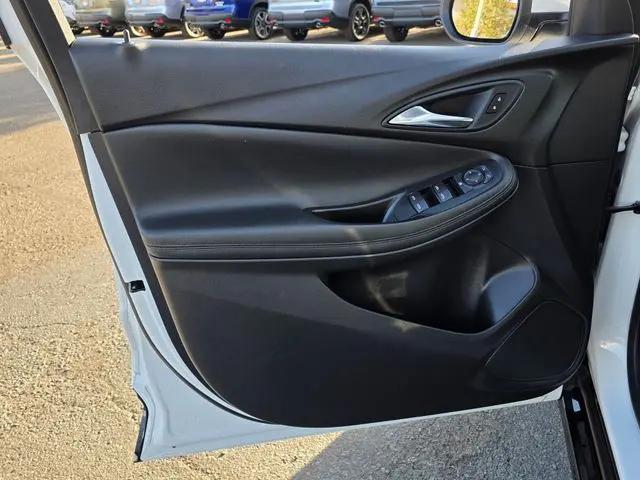 2024 Buick Encore GX Sport Touring FWD