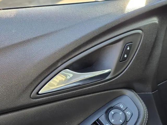 2024 Buick Encore GX Sport Touring FWD