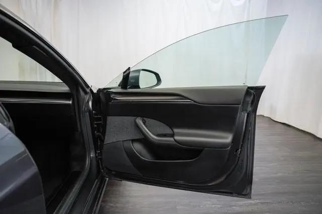 2021 Tesla Model S Plaid Tri Motor All-Wheel Drive