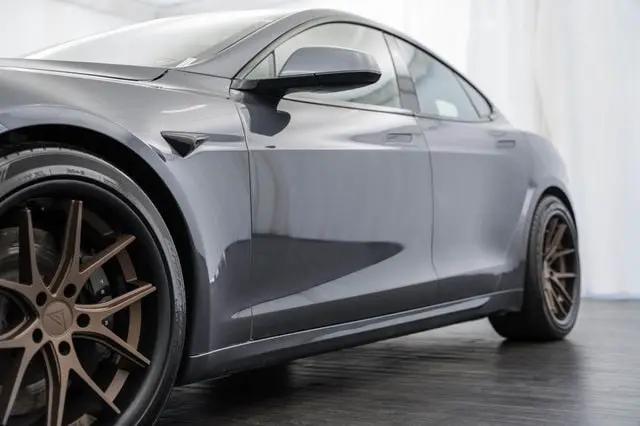 2021 Tesla Model S Plaid Tri Motor All-Wheel Drive