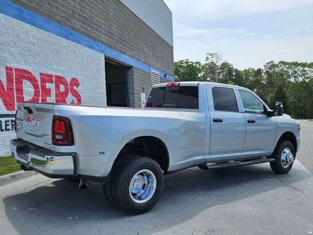 2026 Ram 3500 Tradesman Crew Cab 4x4 8' Box