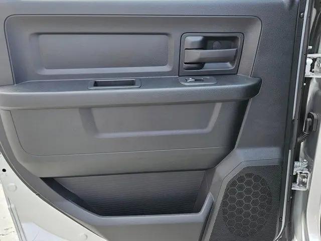 2026 Ram 3500 Tradesman Crew Cab 4x4 8' Box
