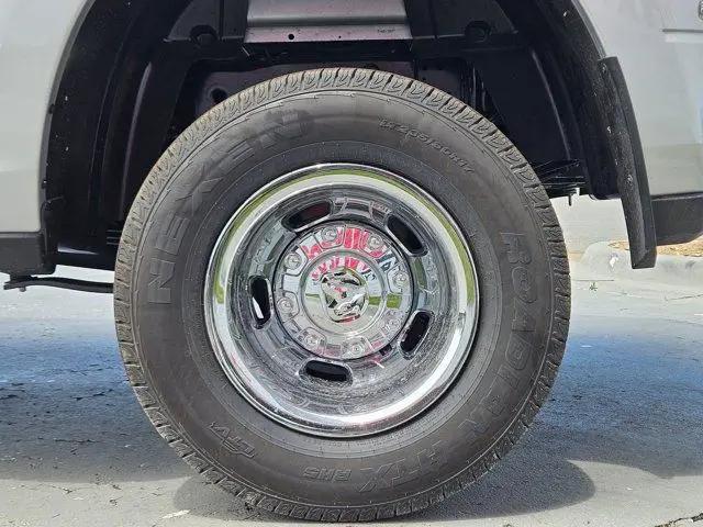 2026 Ram 3500 Tradesman Crew Cab 4x4 8' Box