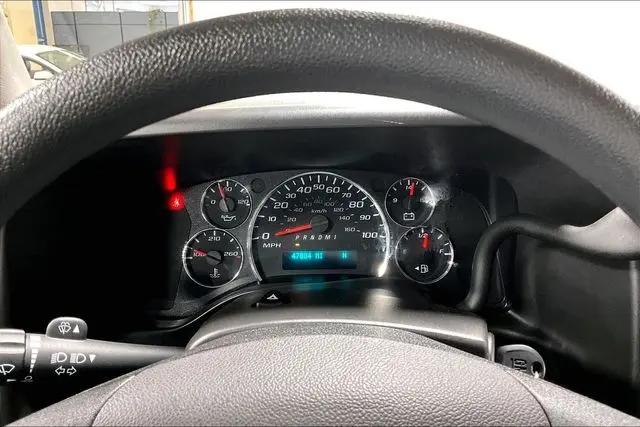 2025 GMC Savana Passenger RWD 3500 Extended Wheelbase LT