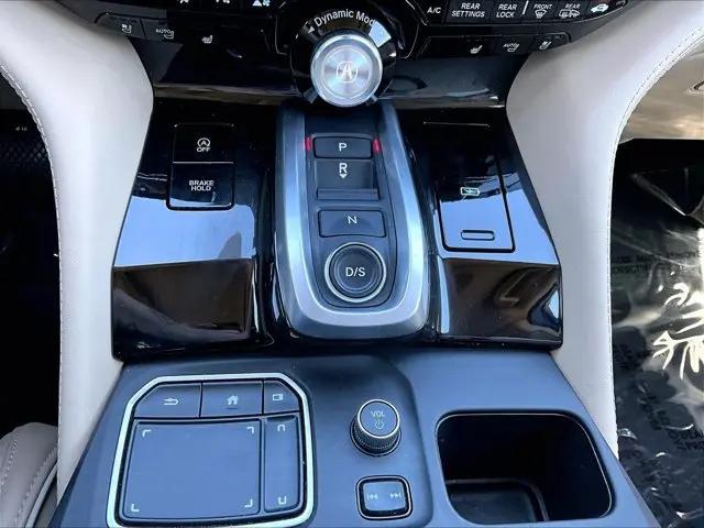 2023 Acura MDX Advance Package