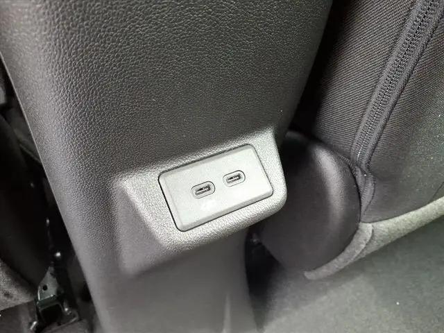2027 Chevrolet Bolt LT FWD
