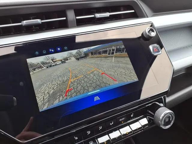 2027 Chevrolet Bolt LT FWD
