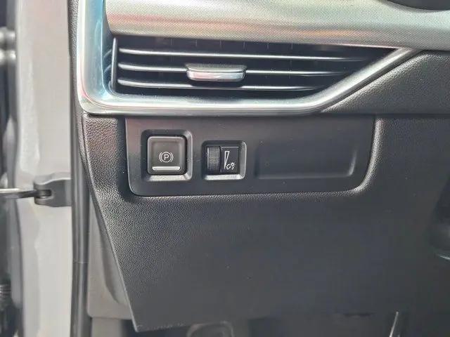 2023 Cadillac XT4 FWD Premium Luxury
