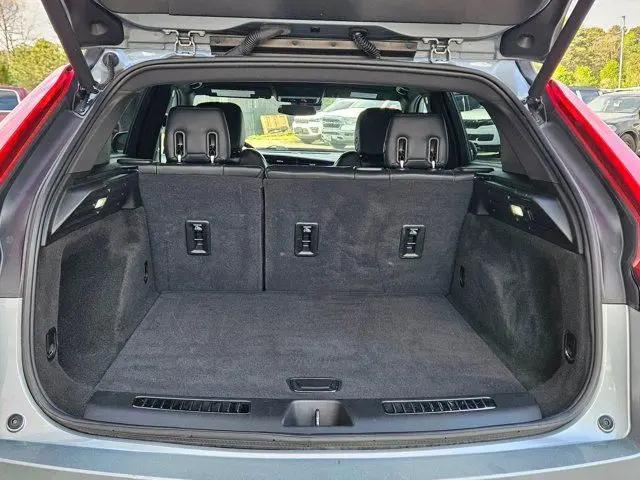 2023 Cadillac XT4 FWD Premium Luxury