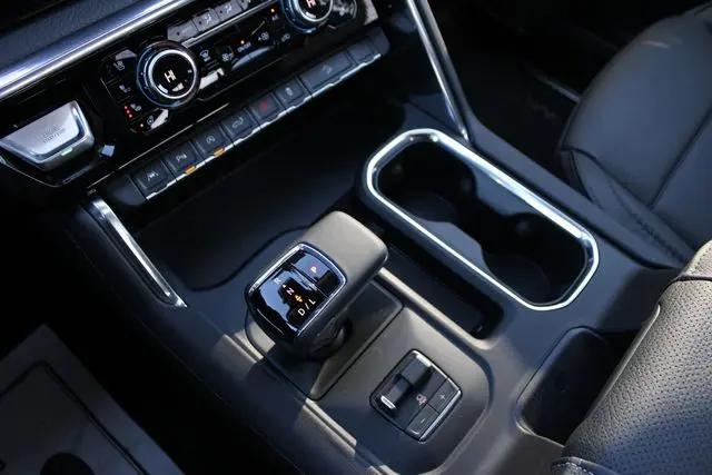 2026 GMC Sierra 1500 Crew Cab, Short Bed, Denali, 4WD