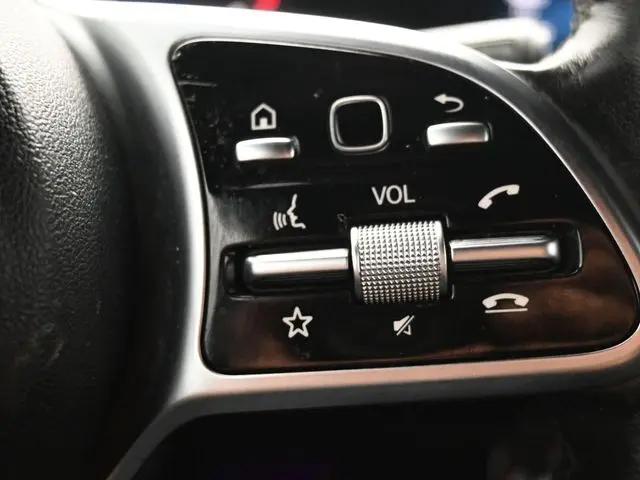 2021 Mercedes-Benz A 220 4MATIC