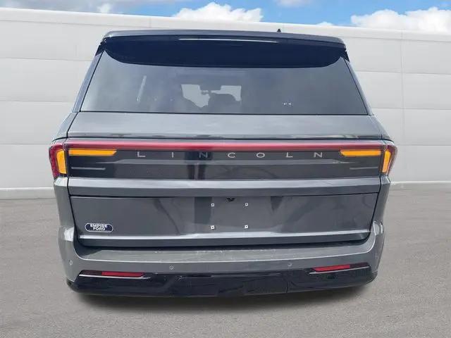 2025 Lincoln Navigator Black Label