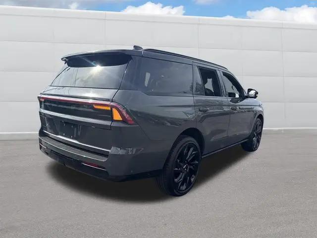 2025 Lincoln Navigator Black Label