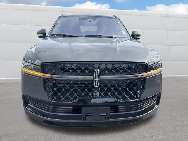 2025 Lincoln Navigator Black Label