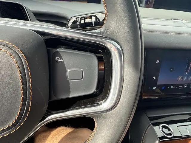 2025 Lincoln Navigator Black Label