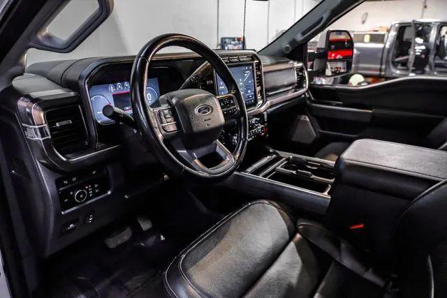 2023 Ford F-350 LARIAT