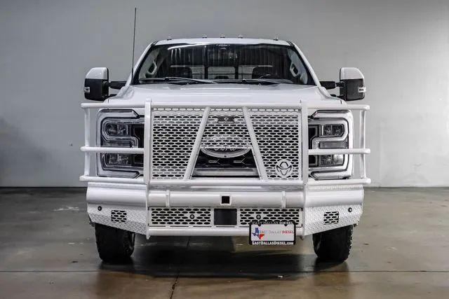2023 Ford F-350 LARIAT