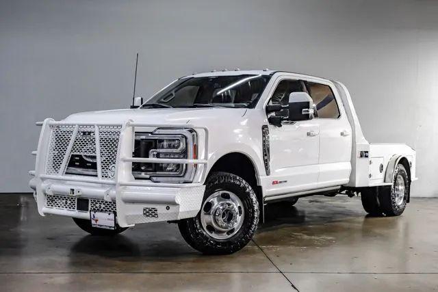 2023 Ford F-350 LARIAT