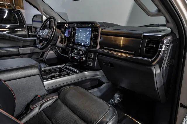 2023 Ford F-350 LARIAT