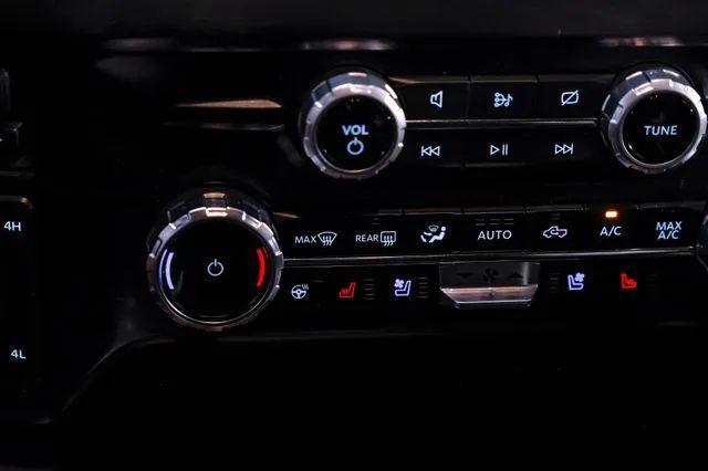2023 Ford F-350 LARIAT