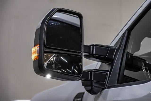 2023 Ford F-350 LARIAT