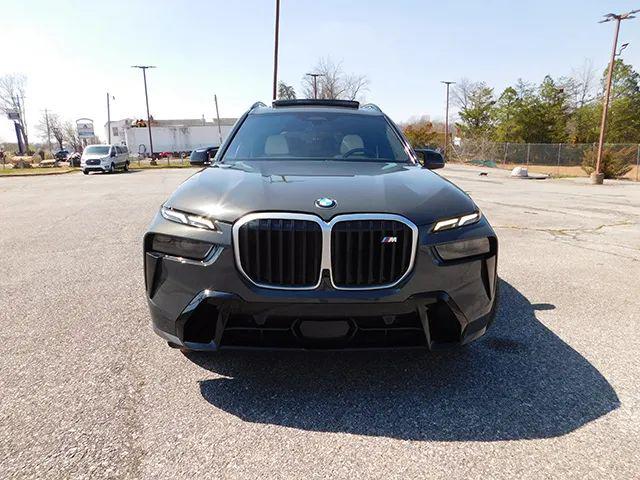2024 BMW X7 M60i