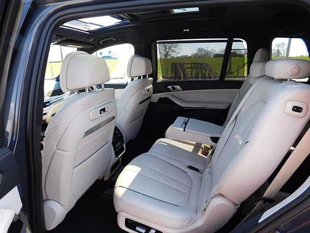 2024 BMW X7 M60i