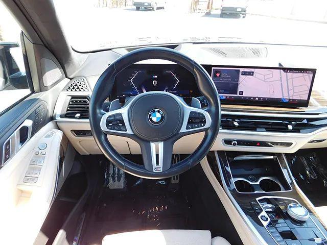 2024 BMW X7 M60i