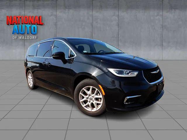 2023 Chrysler Pacifica Touring L for sale in Waldorf, MD