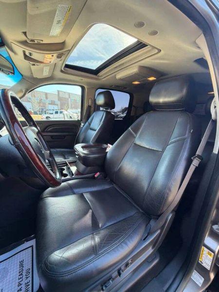 2014 Cadillac Escalade ESV Luxury