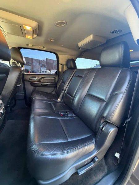 2014 Cadillac Escalade ESV Luxury